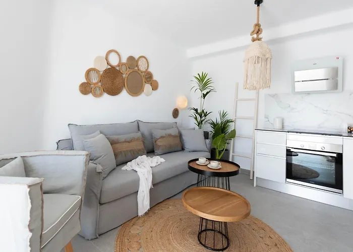 Sersi Paros & Pounda