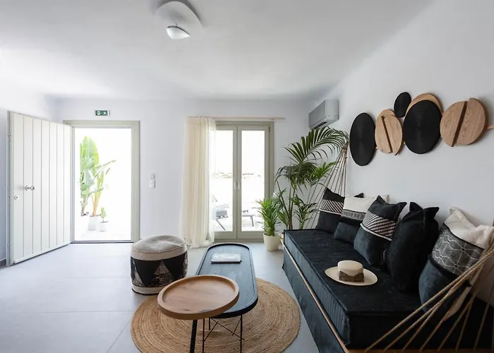 Sersi Paros & Appartamento