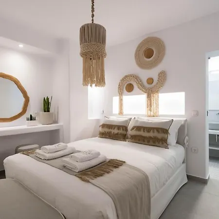 Sersi Paros & Pounda