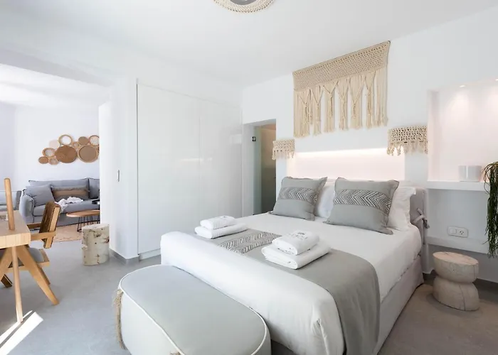 Apartament Sersi Paros & *