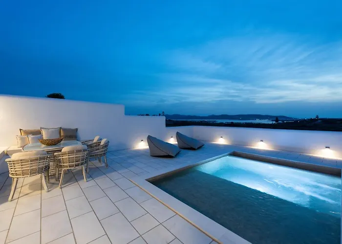 Sersi Paros & Pounda