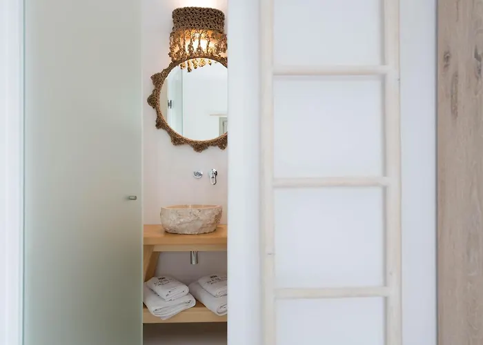 Sersi Paros & Apartamento