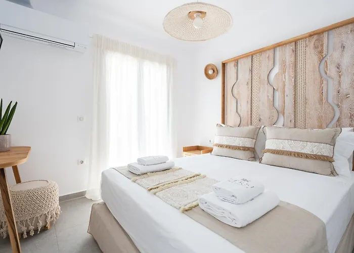 Apartament Sersi Paros & *